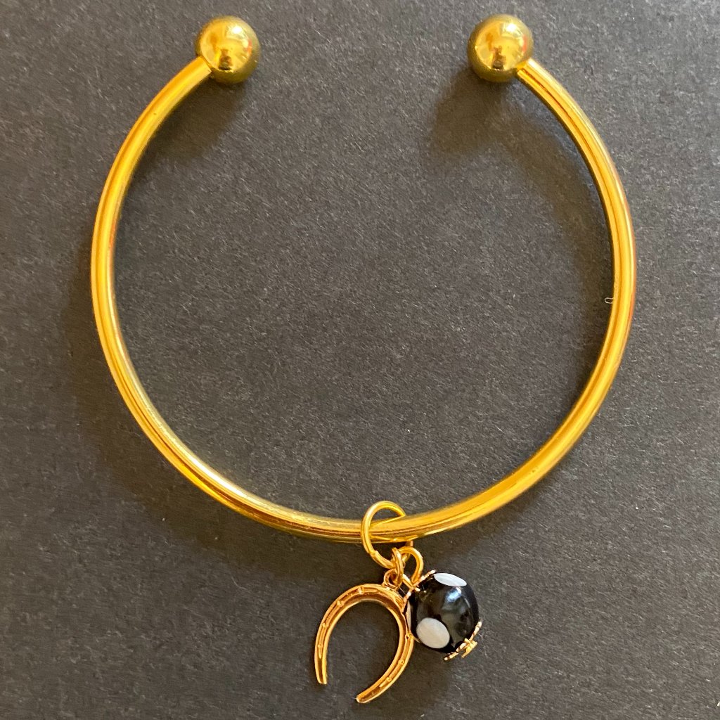 Gold Plated Contadiodjo Bracelet With Horseshoe
